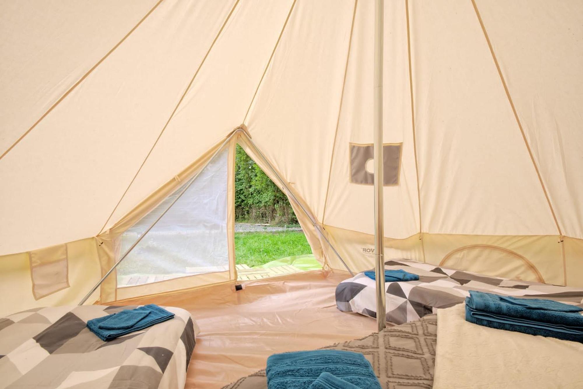 Tipi Experience L'Echappee Belle Hotel Saint-Maudez Ngoại thất bức ảnh